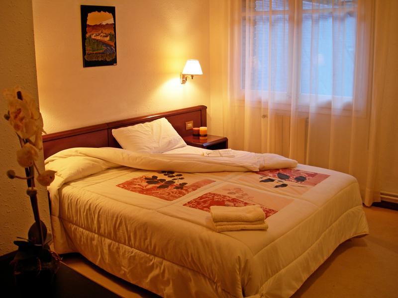 בוסוסט Hosteria Catalana מראה חיצוני תמונה